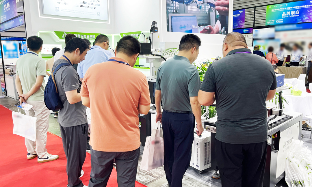 Han’s Yueming Laser Group Empowers Automotive Interiors and Exteriors with Intelligent Technology, Making a Grand Debut at CIAIE 2025